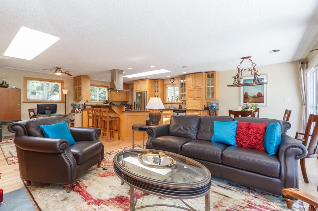 listing image 16042128183963418589