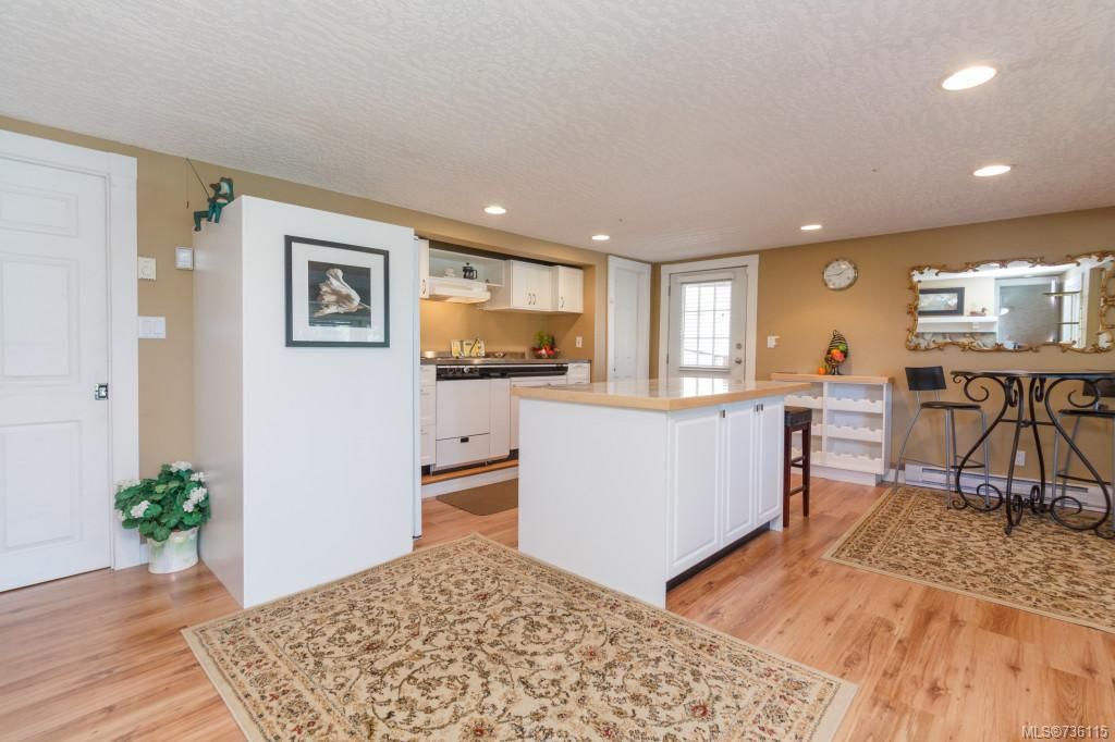 listing image 16046153562993090594