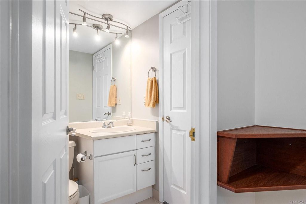 listing image 16041236505071139024