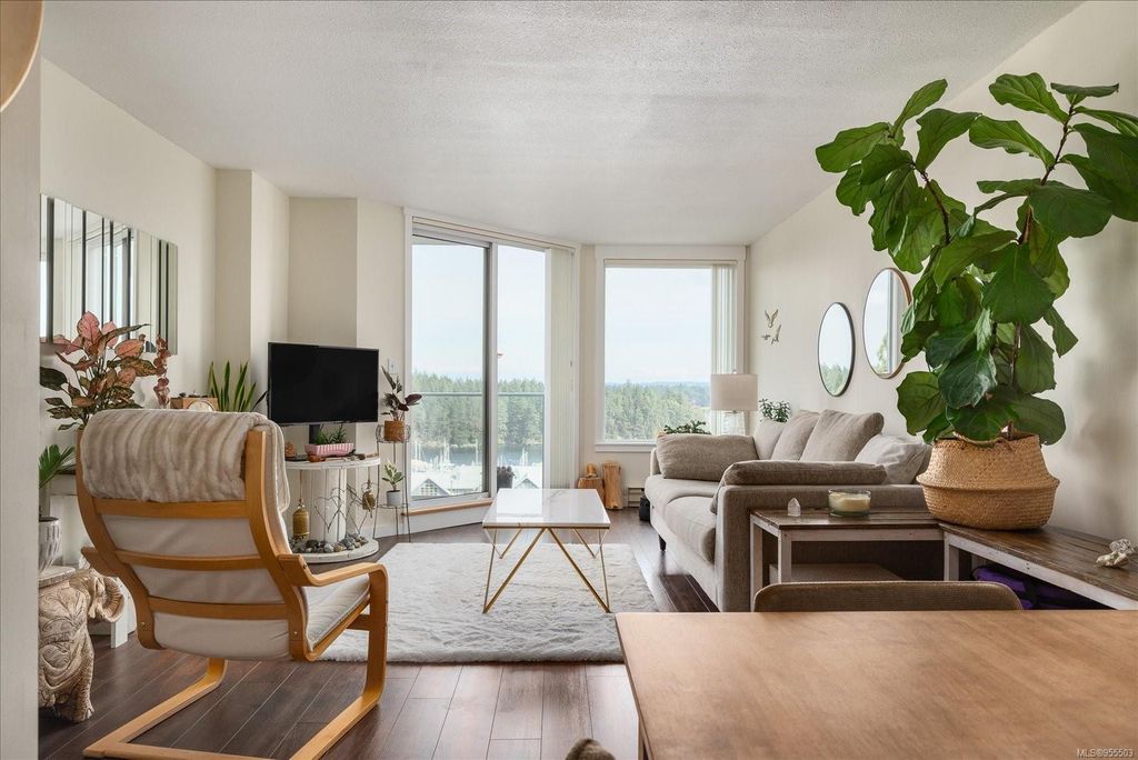 listing image 16047365948444375806