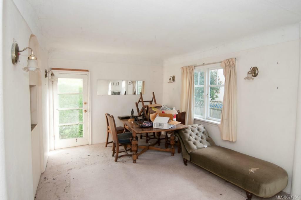 listing image 16047371203709190184