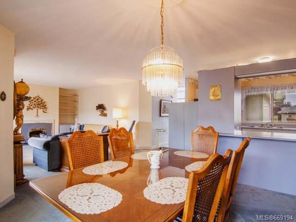 listing image 16042151489925826560