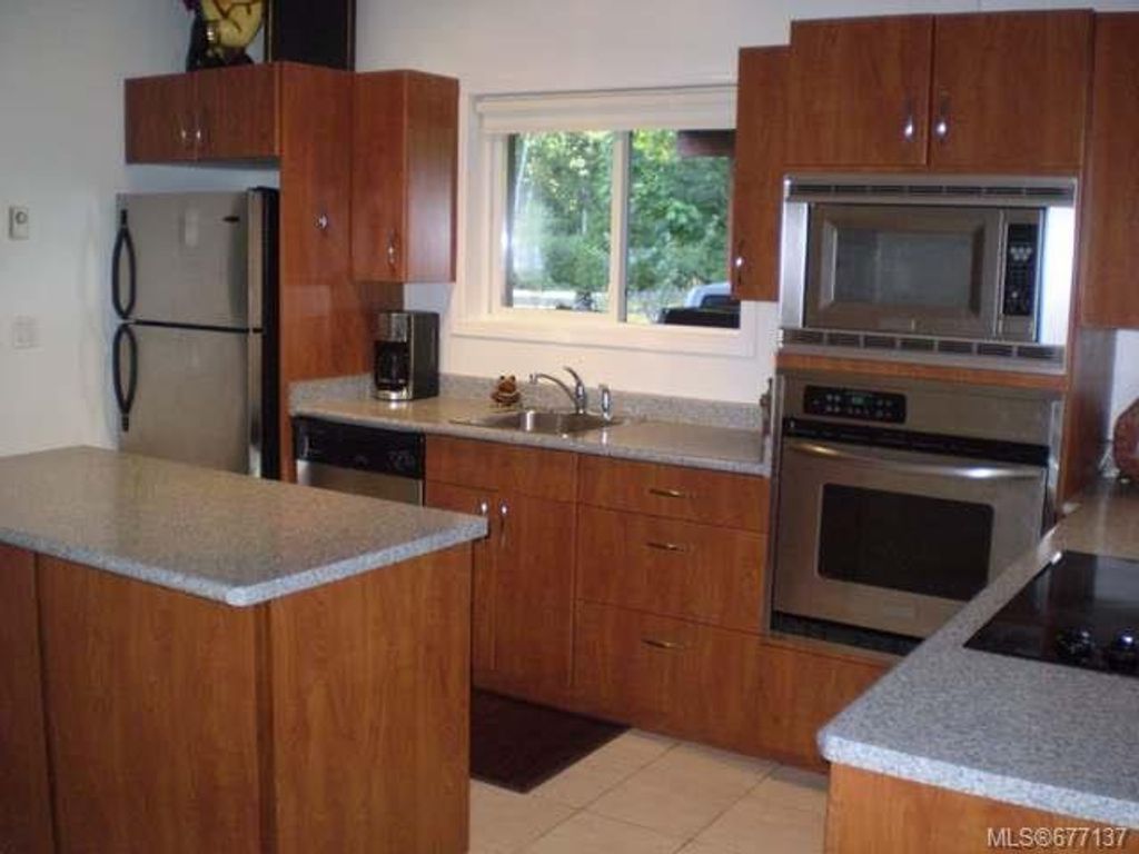listing image 16040298251949851280