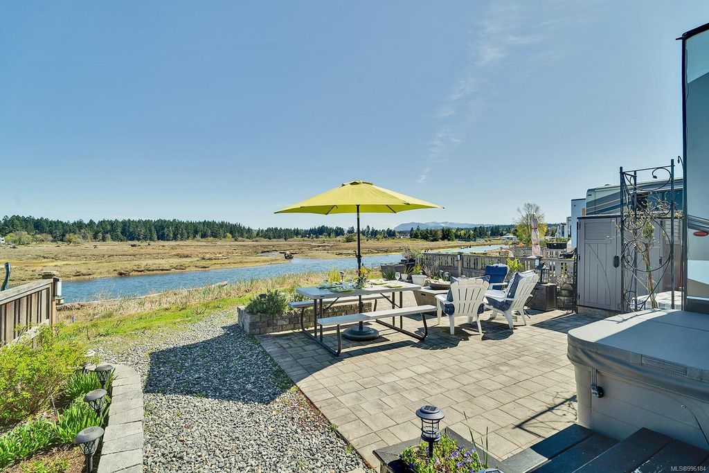 listing image 16040165533883553474