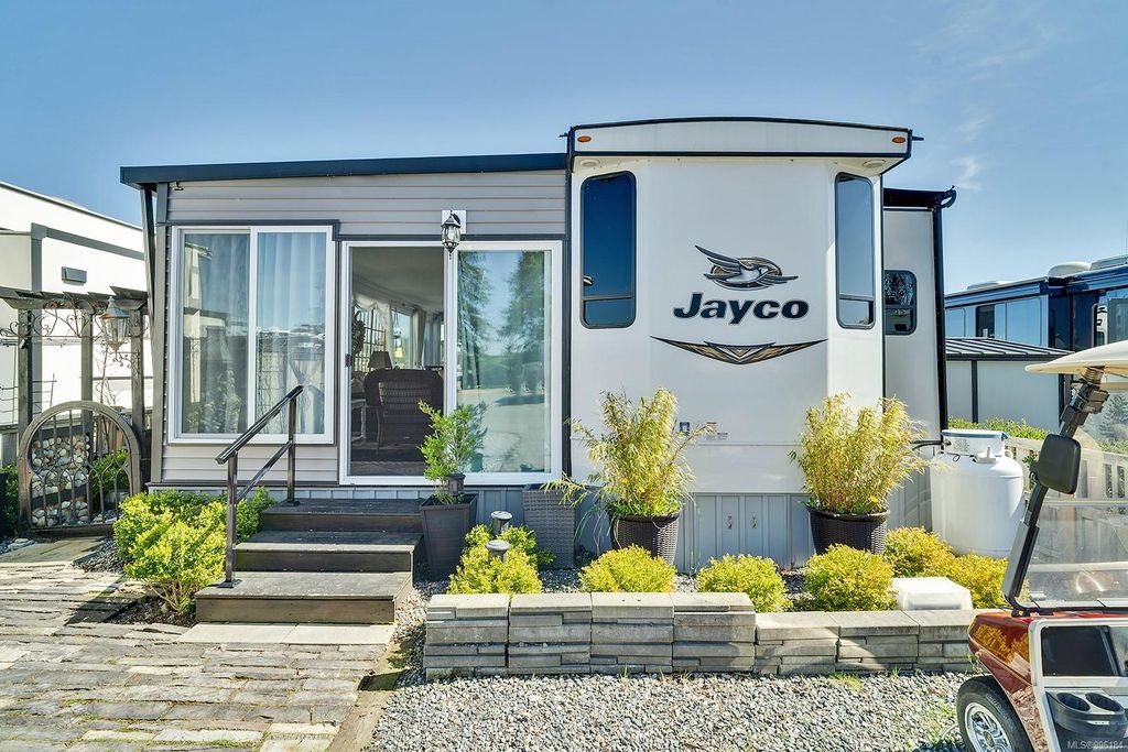 listing image 16045202011001419942