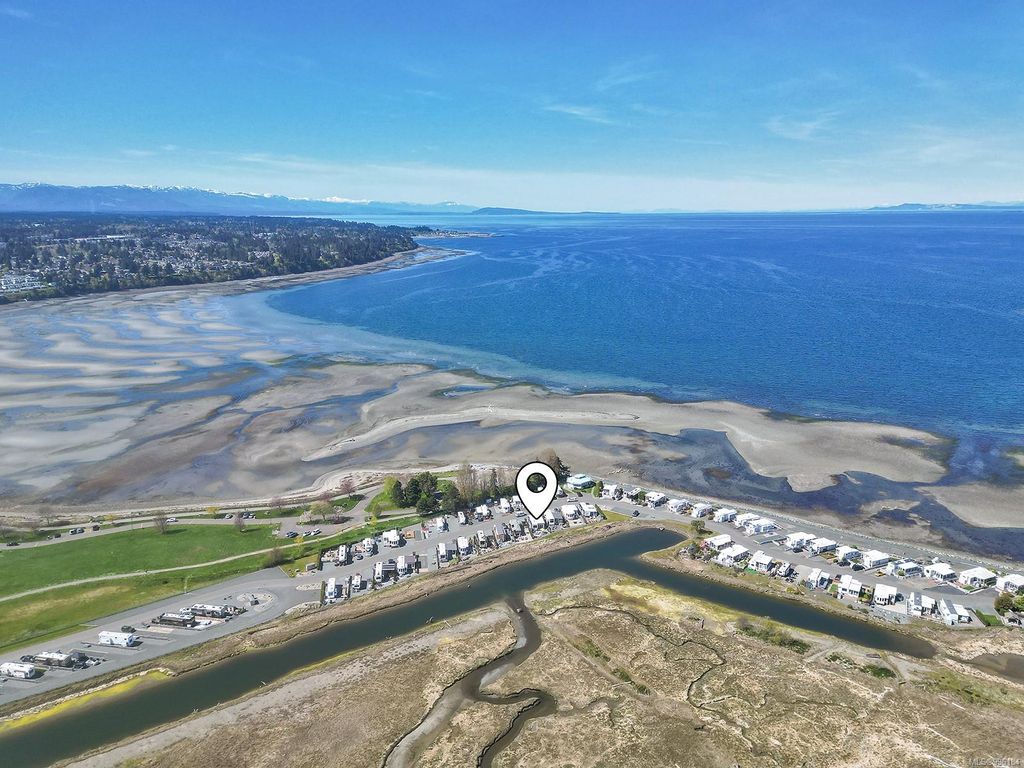 listing image 16044354752977488567