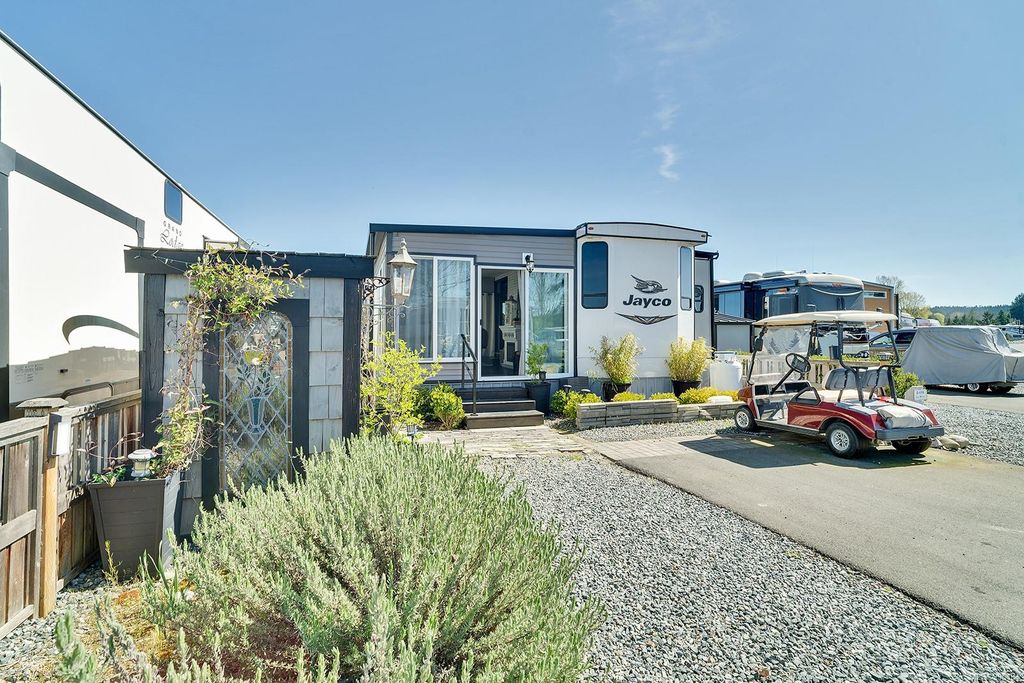 listing image 16049764012224734648