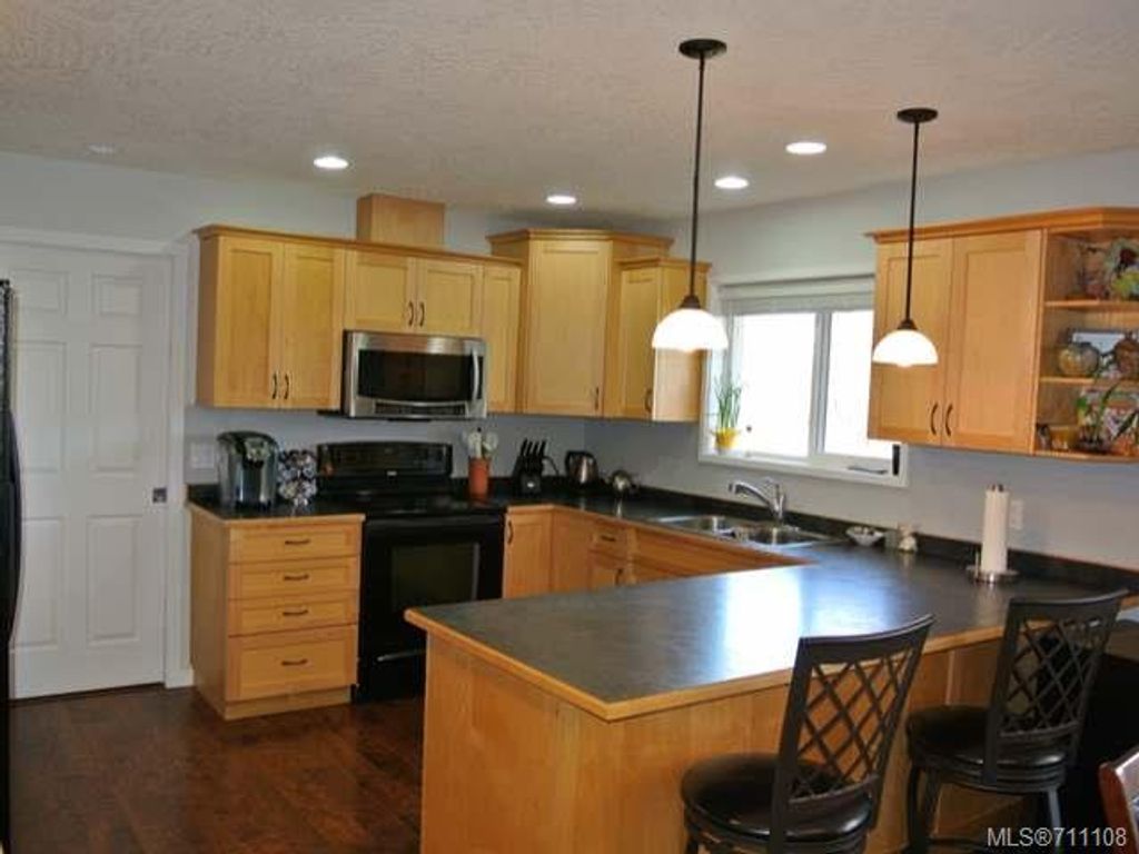 listing image 16040208782182807003