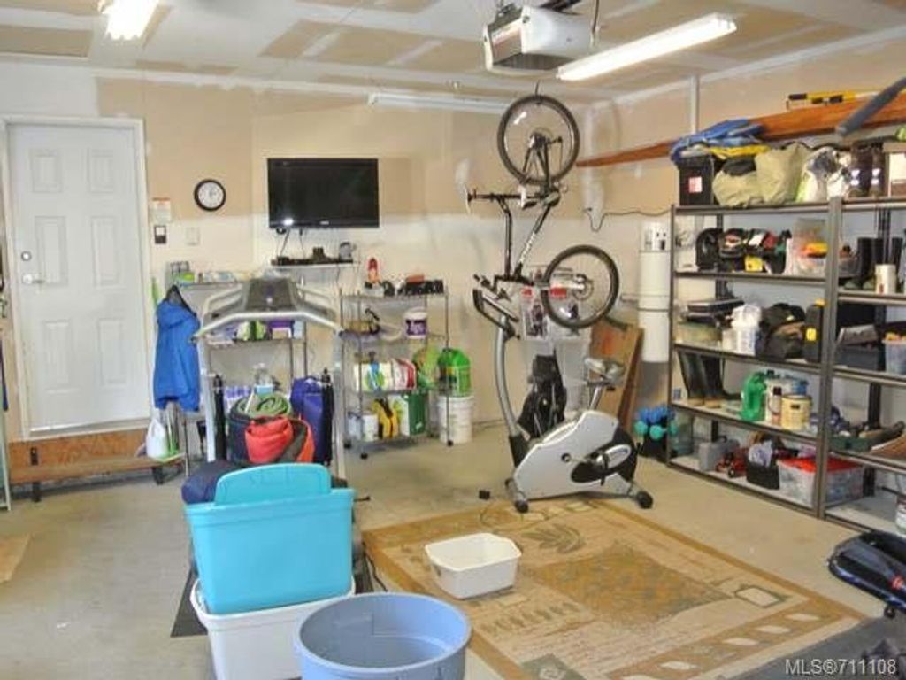 listing image 16049251930363601239