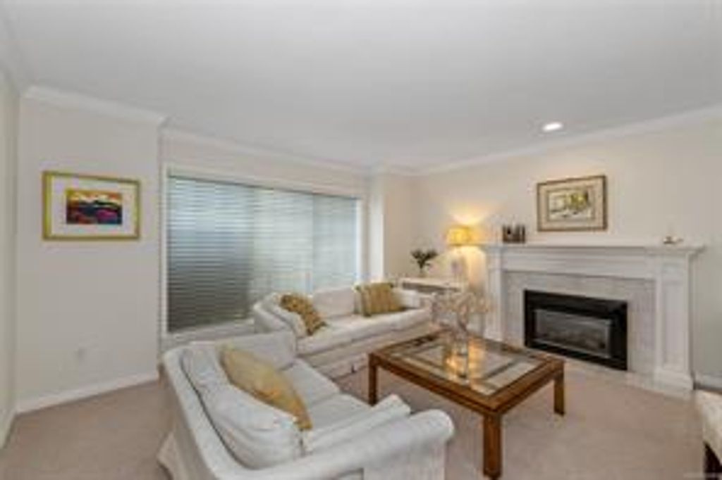 listing image 16040934631298306476