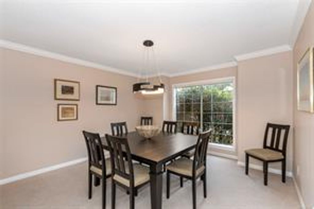 listing image 16049100423966573587