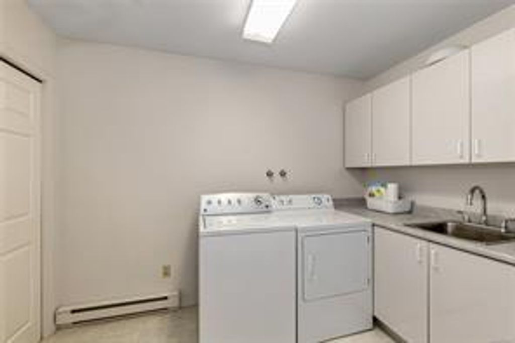 listing image 16040008677048058808