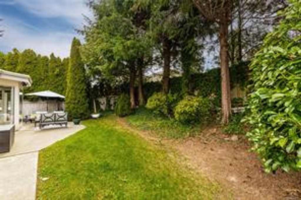 listing image 16044533084932527132