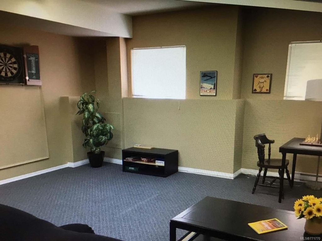 listing image 16041246674726265421