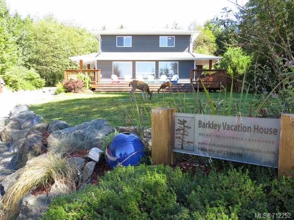 listing image 16048961015594076024