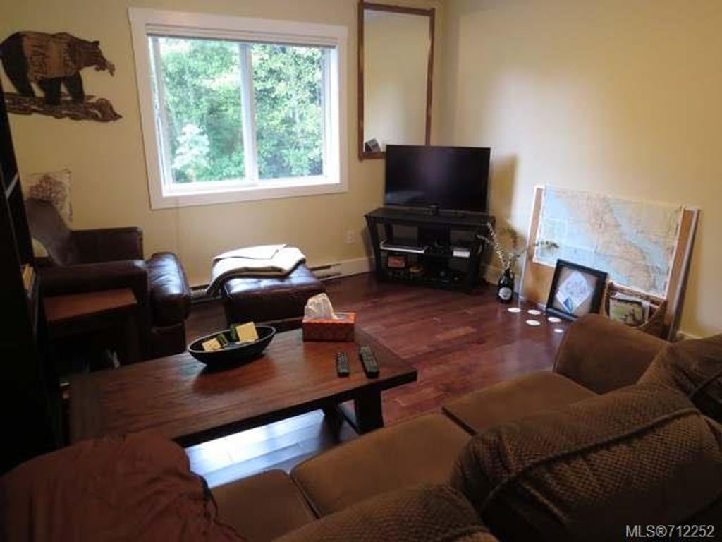listing image 16049110213202104367