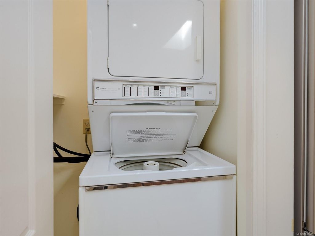 listing image 16049178134433761307