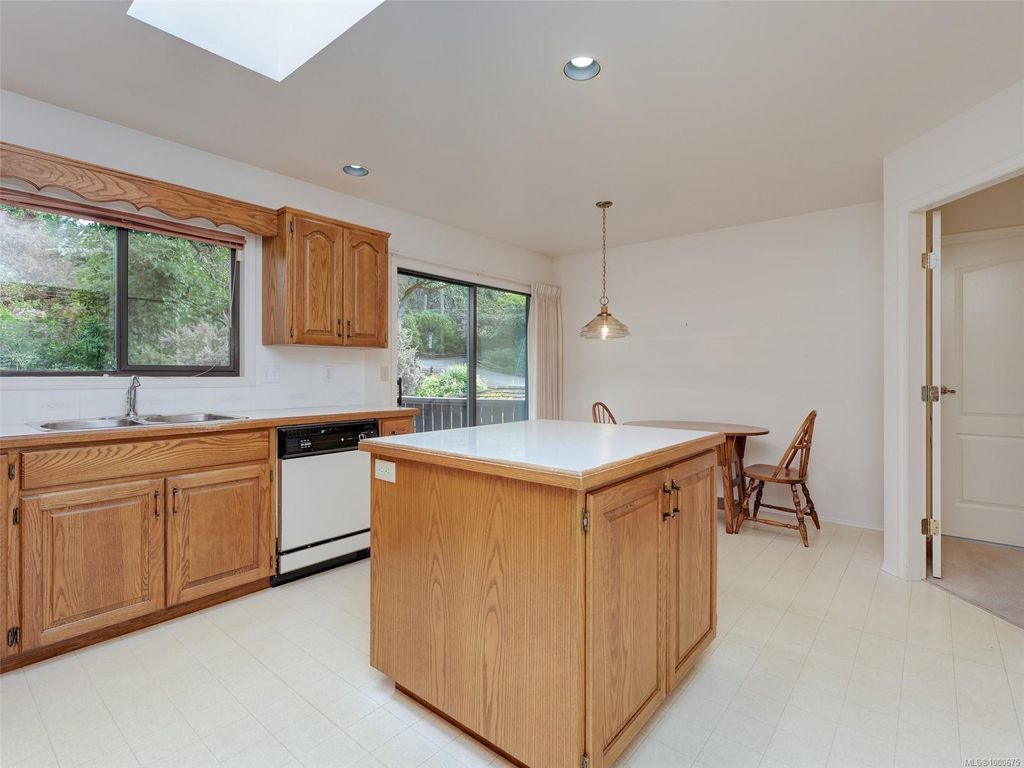 listing image 16043816027390105010