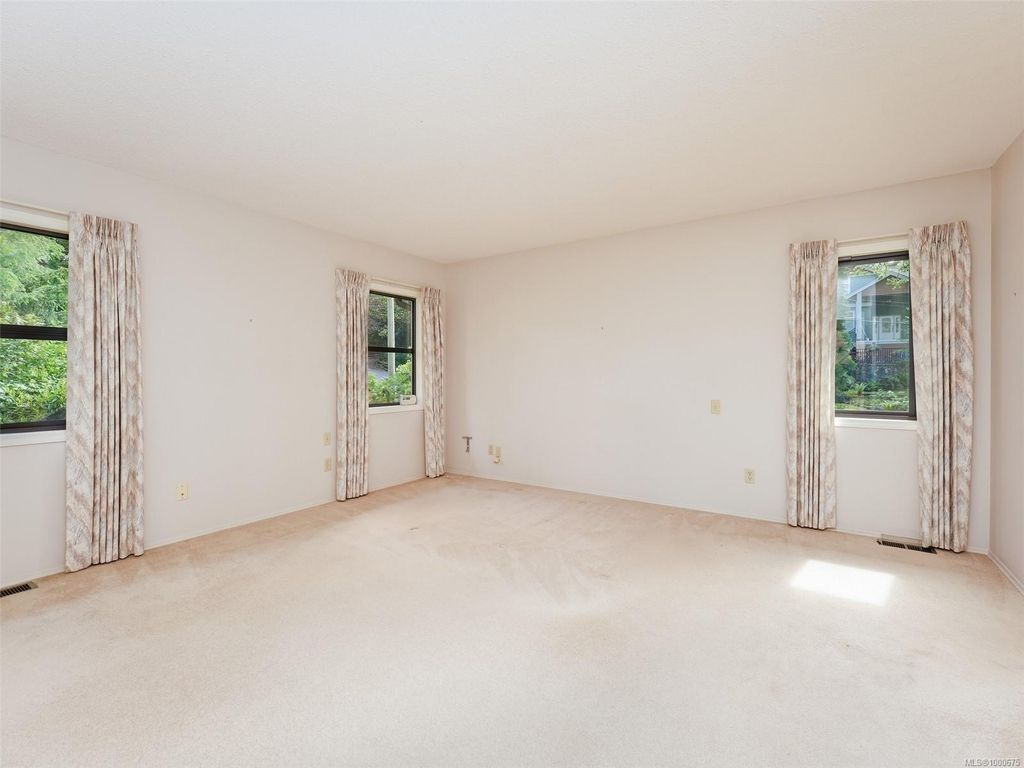 listing image 16045748655808891033