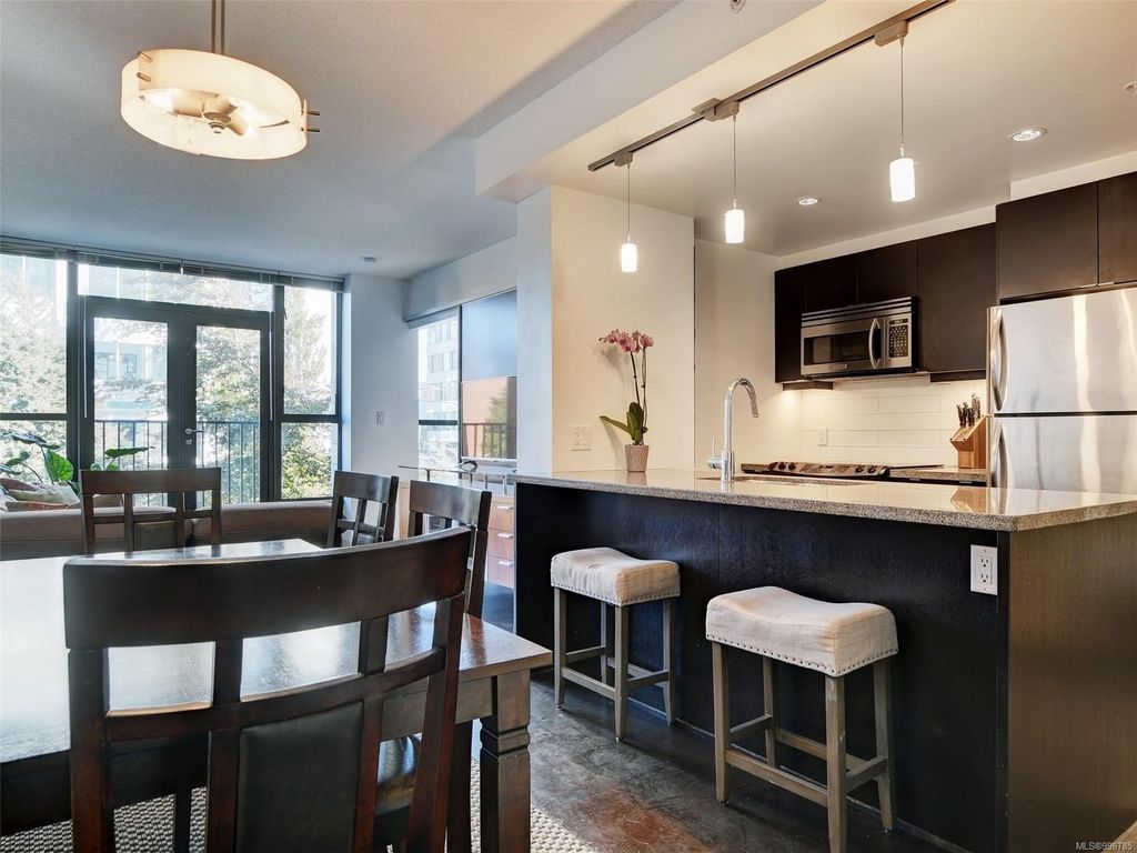 listing image 16040102971297308848