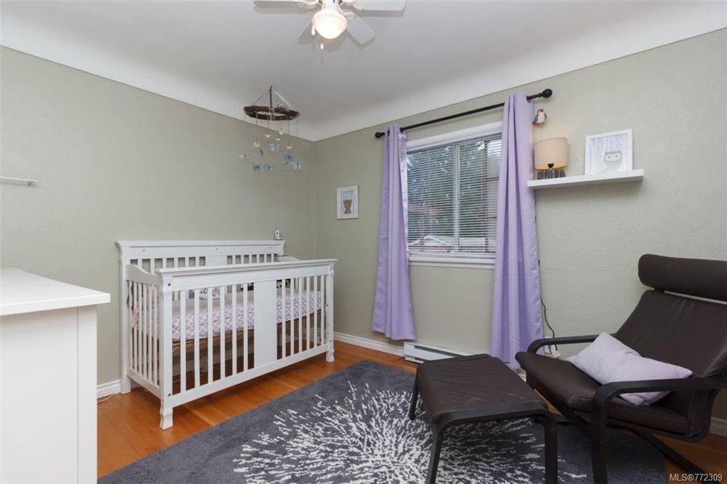 listing image 16045773974313150379