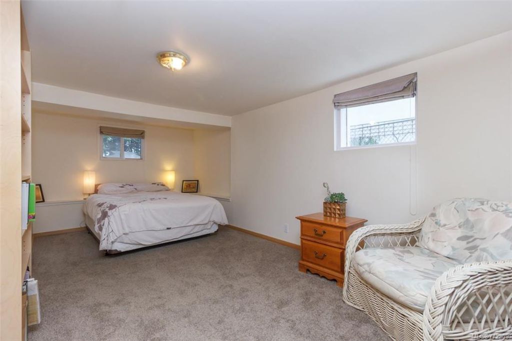 listing image 16047362937441822127