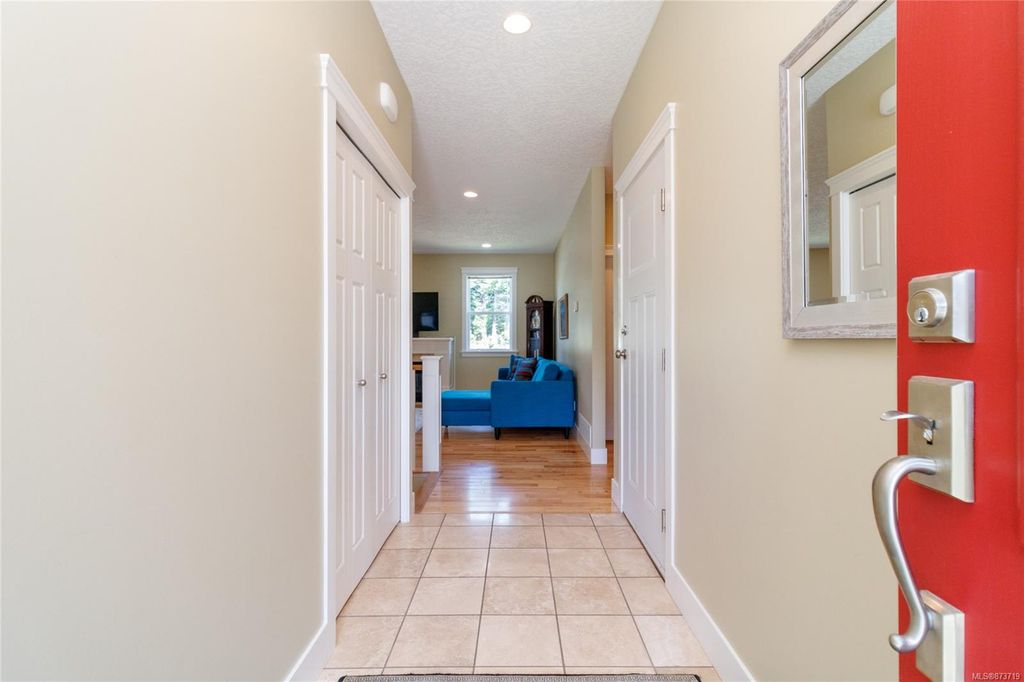 listing image 16043891150319660769