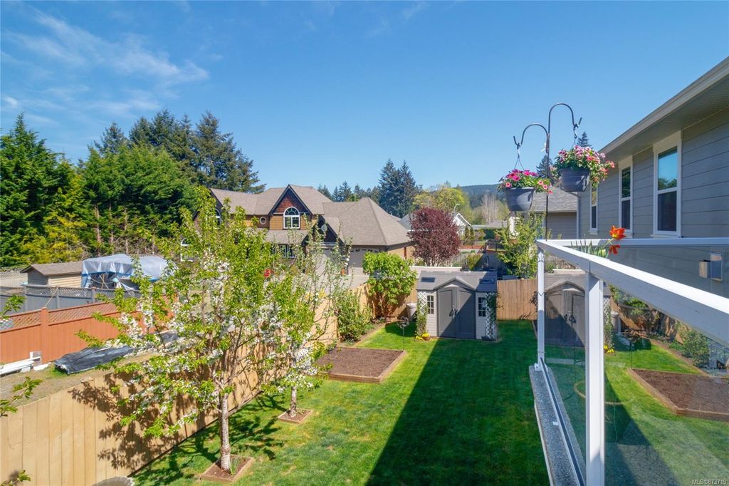 listing image 16049329819715766819