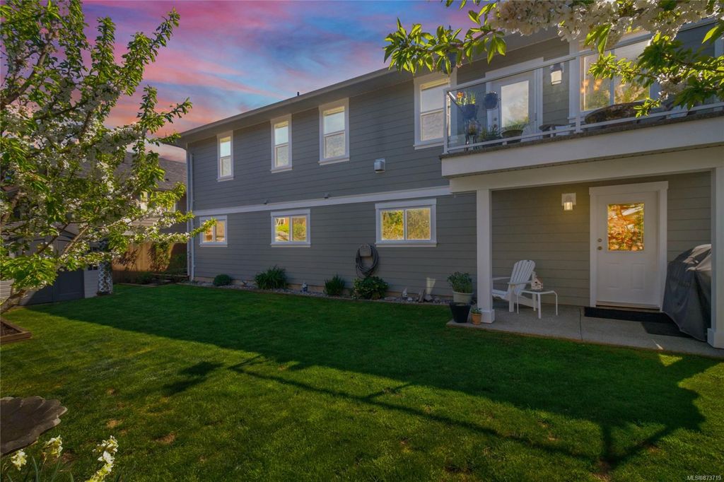 listing image 16049250115334152888