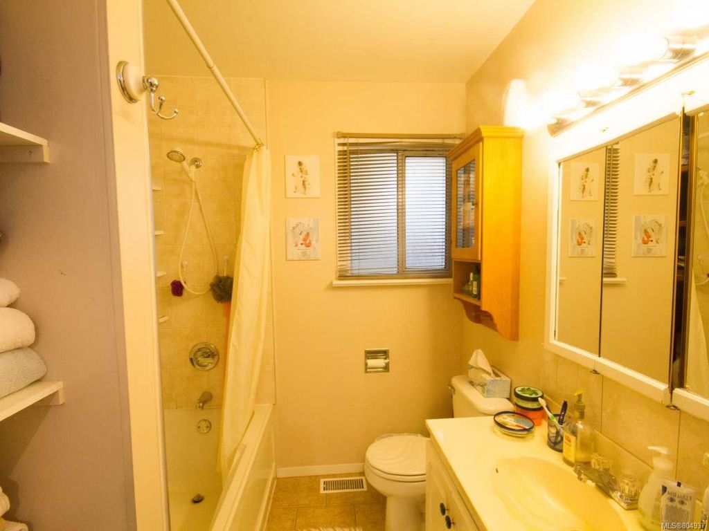 listing image 16044730792162513945