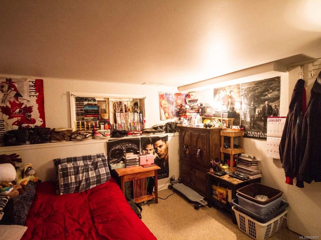 listing image 16044484445433939221
