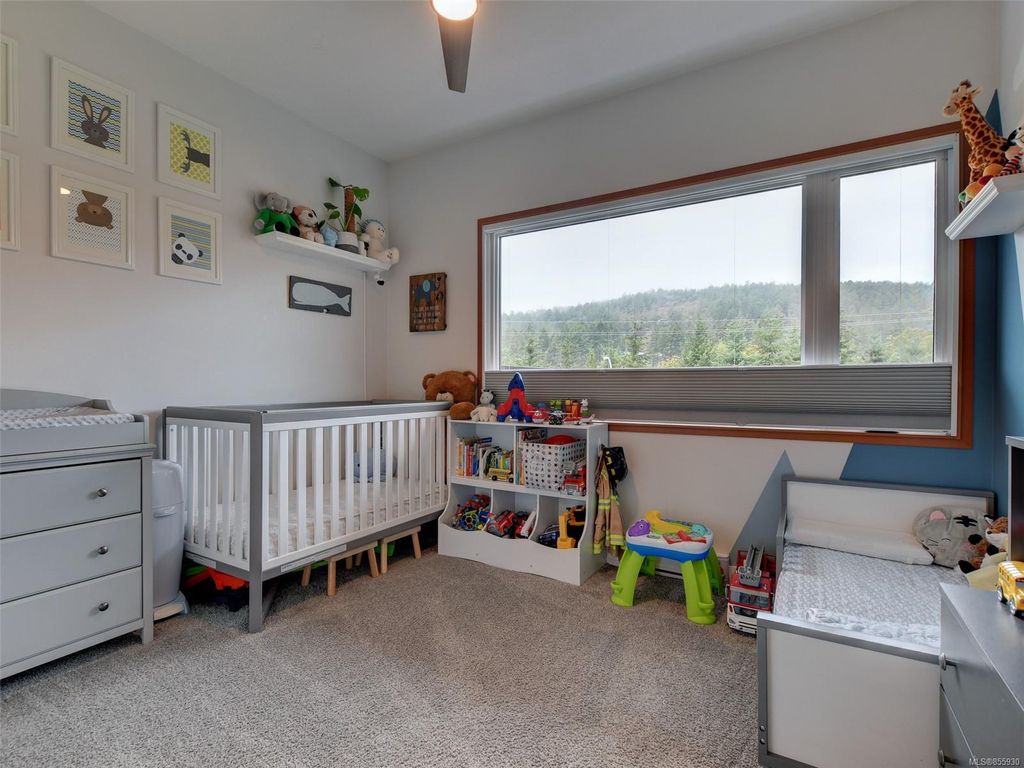 listing image 16046309501901410847