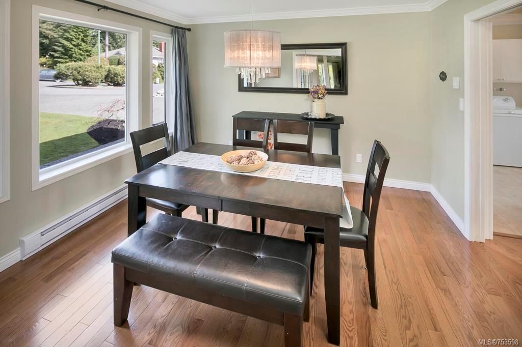 listing image 16043253453627002528
