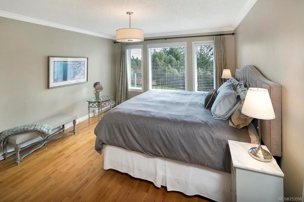 listing image 16045024996928234704