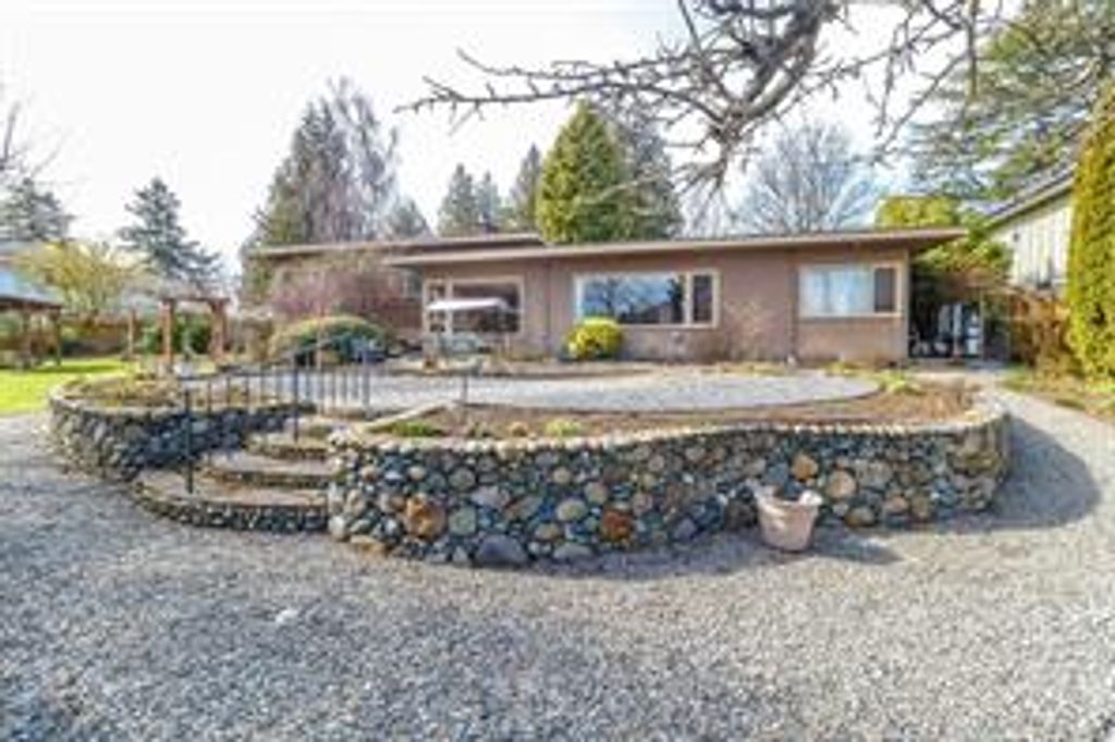 listing image 16049935308850255026