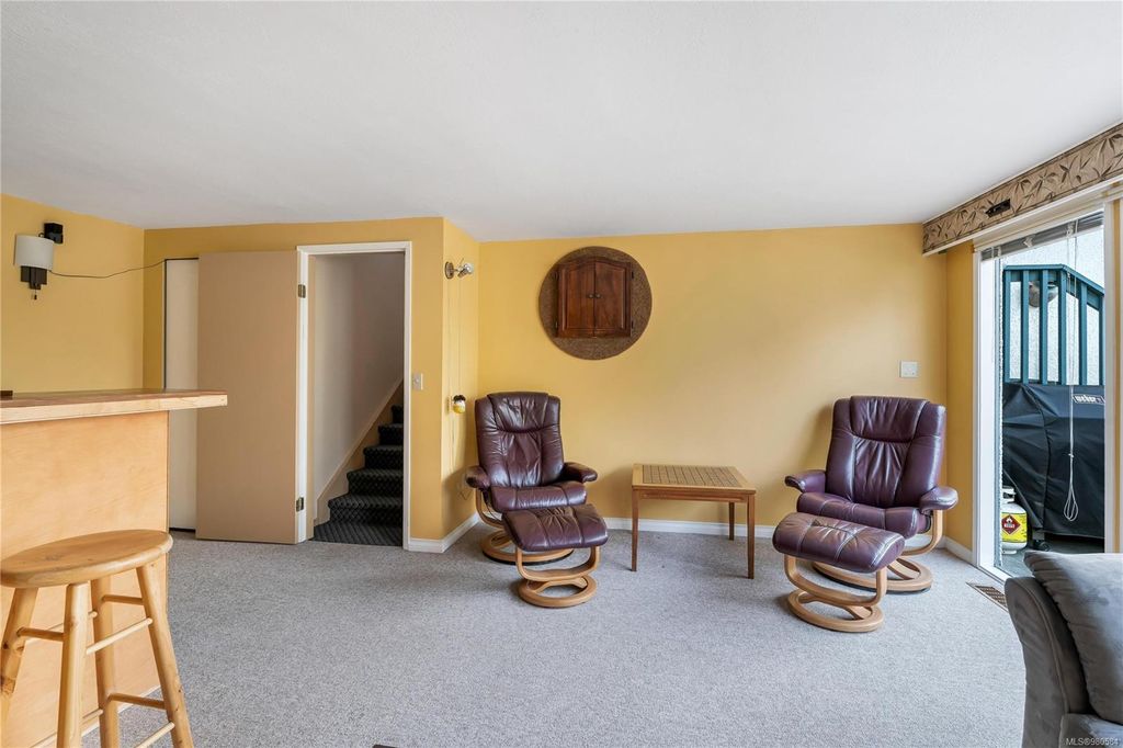 listing image 16040069166681796440