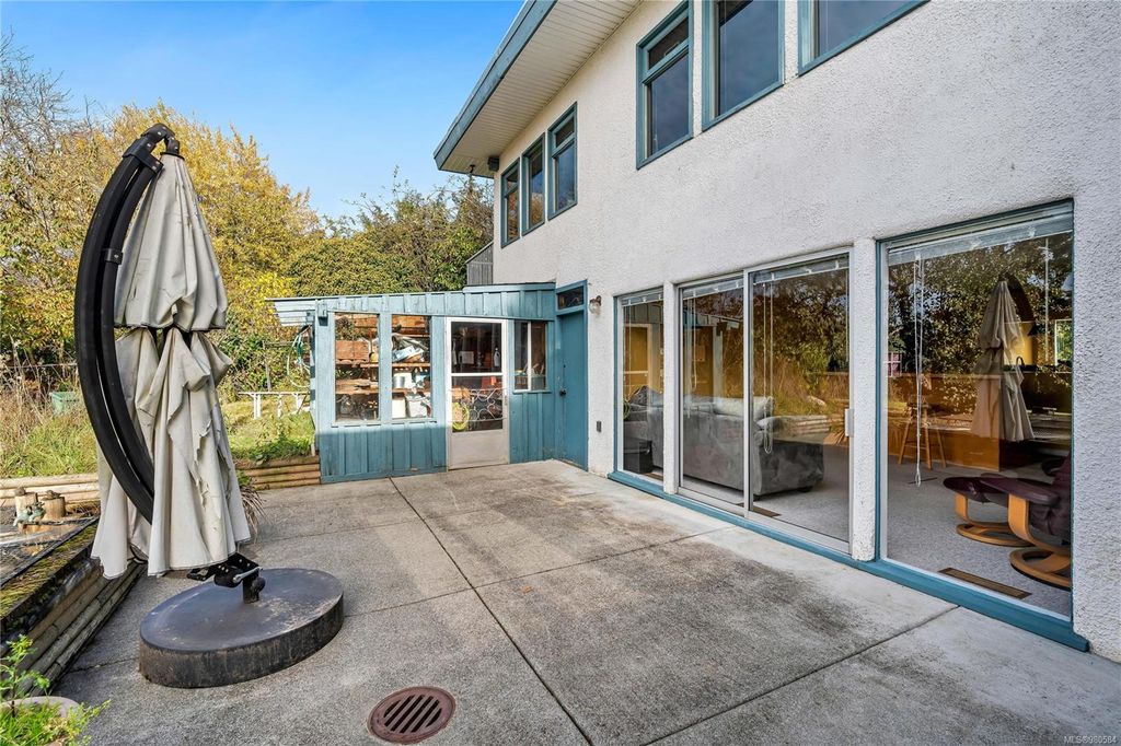 listing image 16048316317582543055