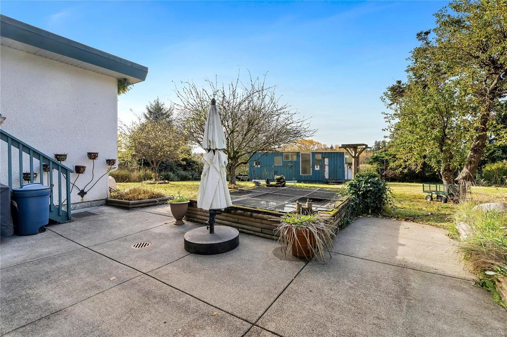 listing image 16044093902101436416