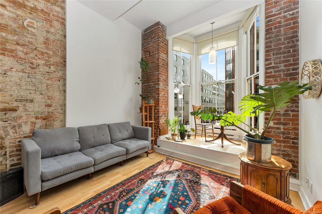 listing image 16043478498294715014