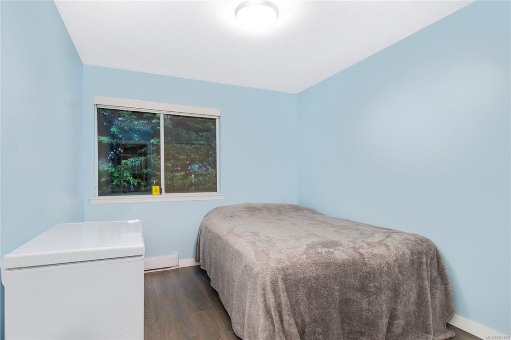 listing image 16043600128709671234
