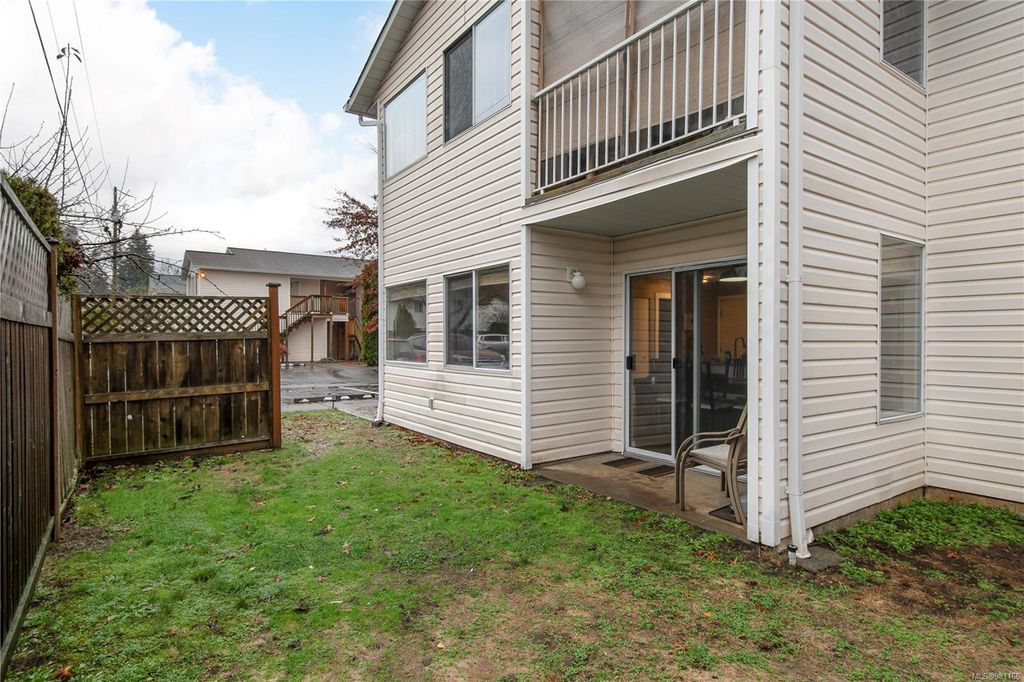 listing image 16041152287237933501