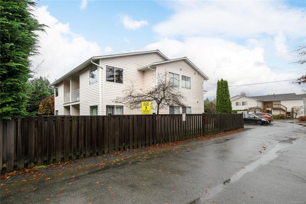 listing image 16045781350239180602