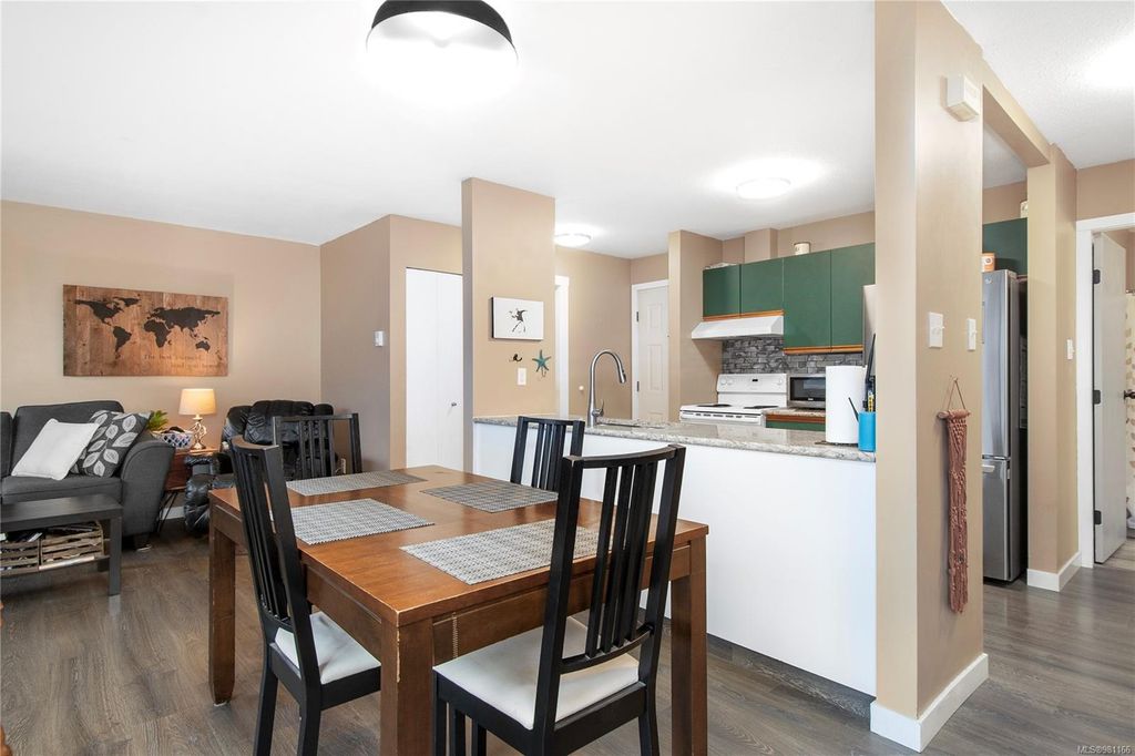 listing image 16043871660704748514