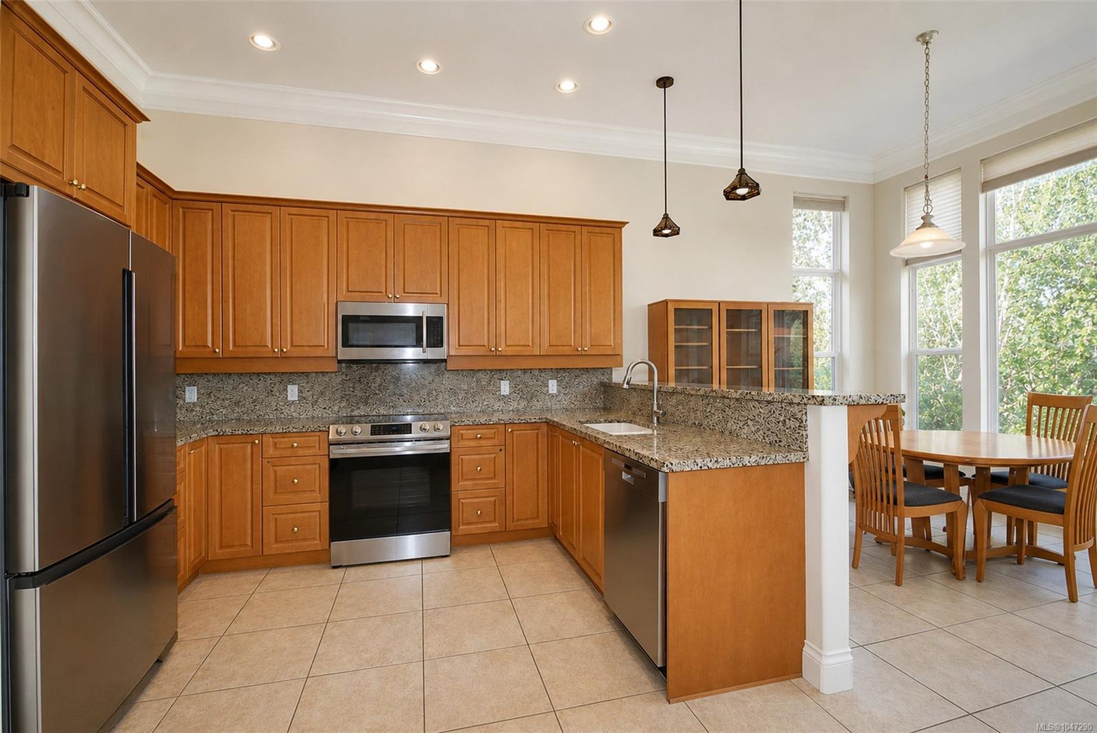 1369 Britannia Dr