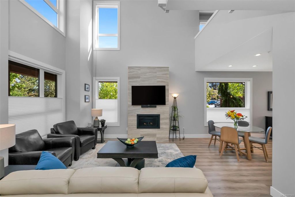 listing image 16040116441832934129