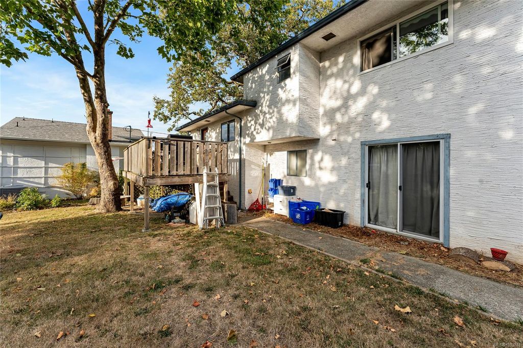 listing image 16046716803673228216