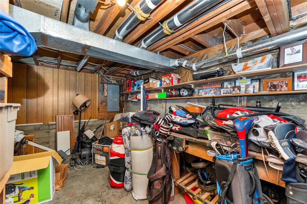 listing image 16041998172900573419