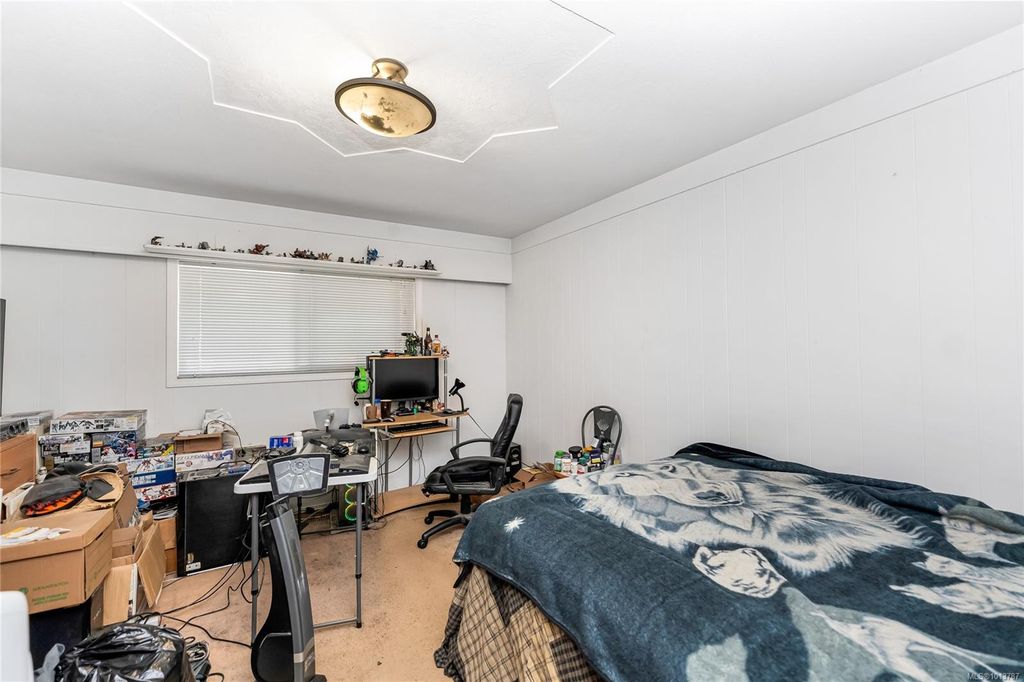 listing image 16042844297917252940