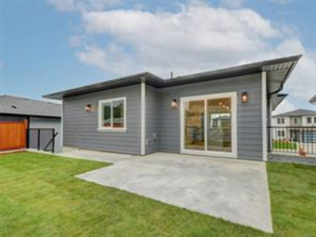 listing image 16042460213495808601