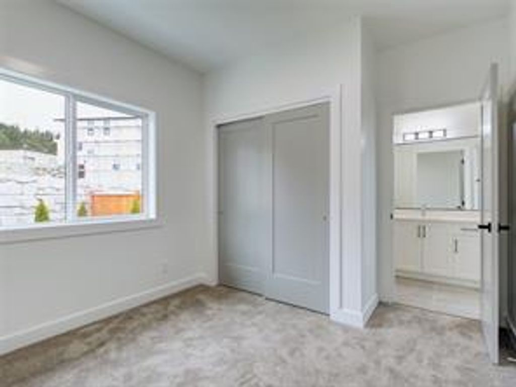 listing image 16040231453198771233